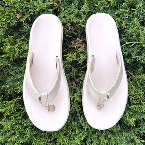 Nike Bella Kai Women's Flip‎ Flop Sandals Size 6 Rose Pink